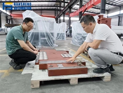 A Batch Of Cast Iron Machine Tool Main Structural Parts Were Sent Overseas